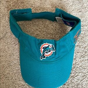 Miami Dolphins! Teal Sports Visor with Dolphin Logo